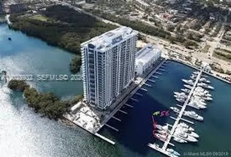 17111 N Biscayne Boulevard North Miami Beach FL 33160