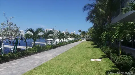 17111 N Biscayne Boulevard North Miami Beach FL 33160