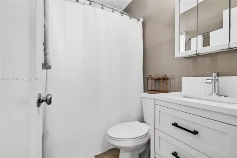 3 Navarre Avenue Coral Gables FL 33134