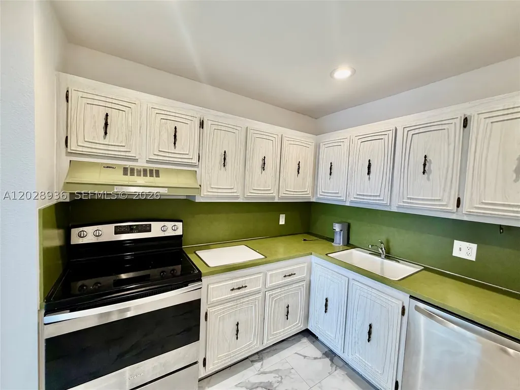 2101 S Ocean Drive Hollywood FL 33019