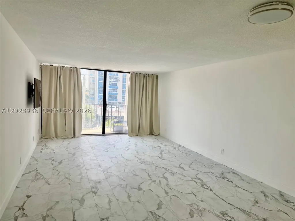 2101 S Ocean Drive Hollywood FL 33019