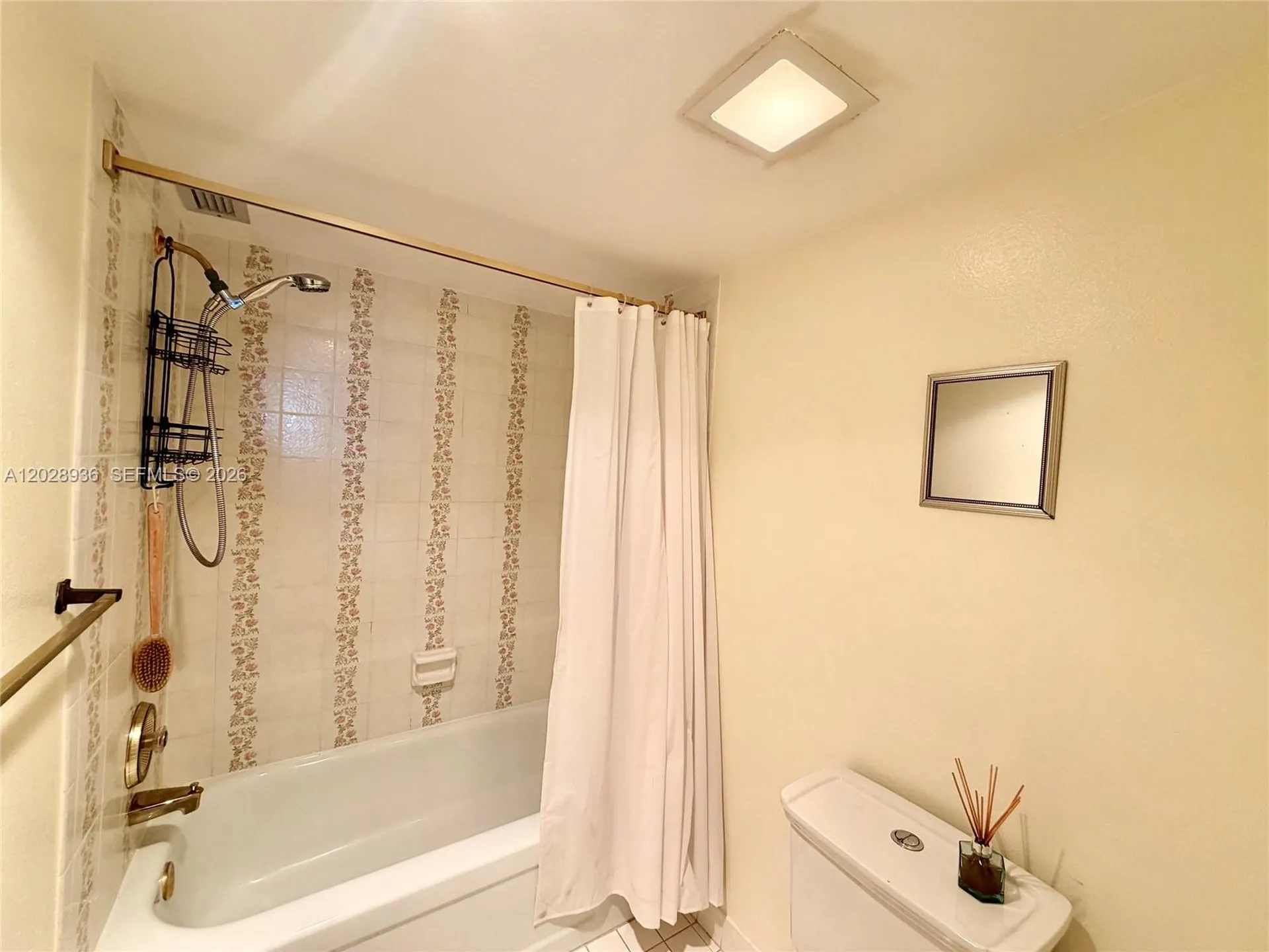 2101 S Ocean Drive Hollywood FL 33019