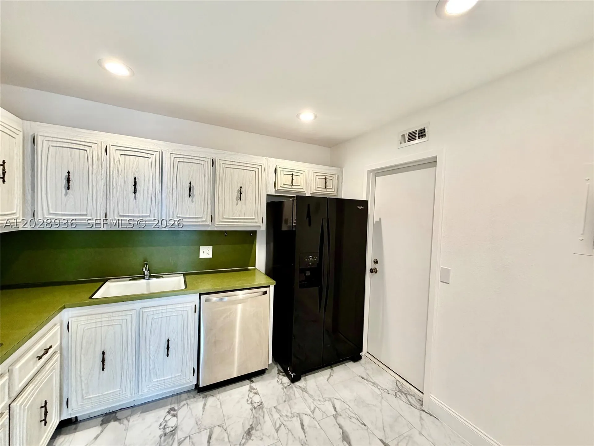 2101 S Ocean Drive Hollywood FL 33019