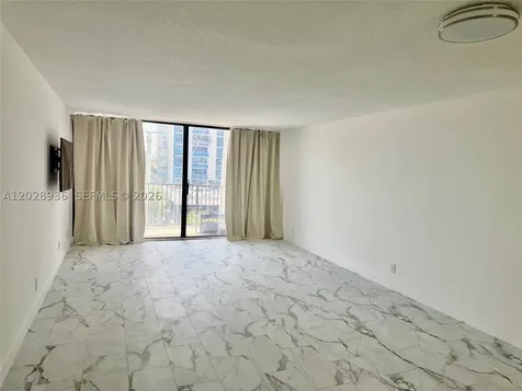 2101 S Ocean Drive Hollywood FL 33019