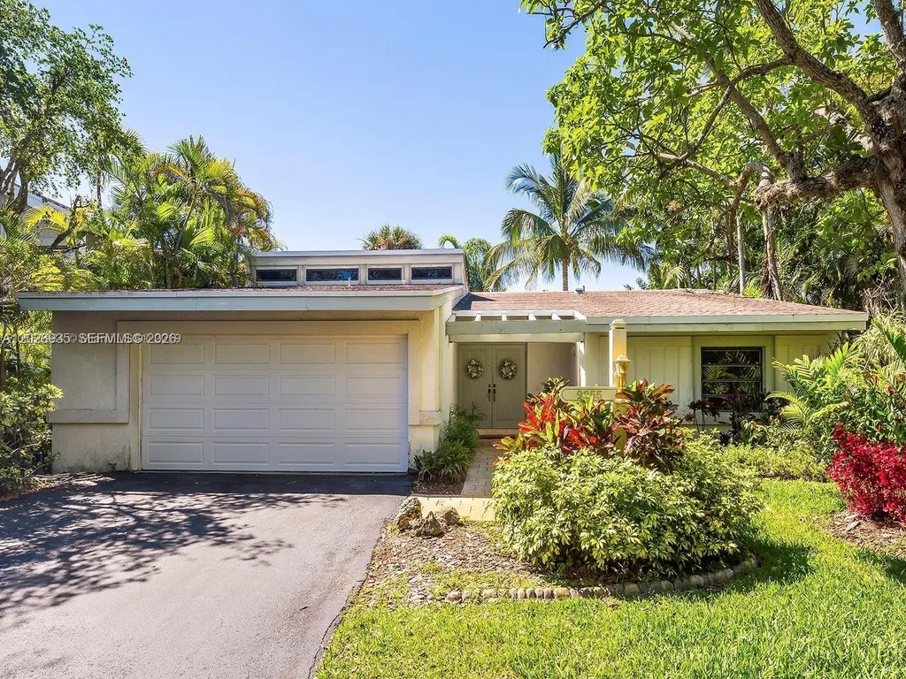 9055 SW 78th Court Miami FL 33156
