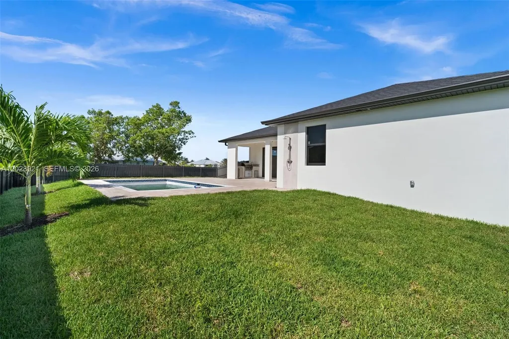 415 NW 37th Other City - In The State Of Florida FL 33993