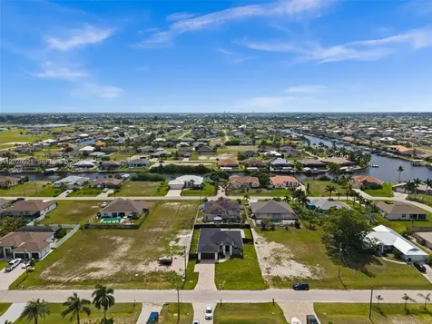 415 NW 37th Other City - In The State Of Florida FL 33993