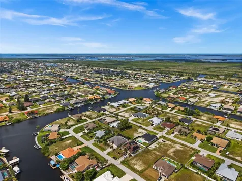 415 NW 37th Other City - In The State Of Florida FL 33993