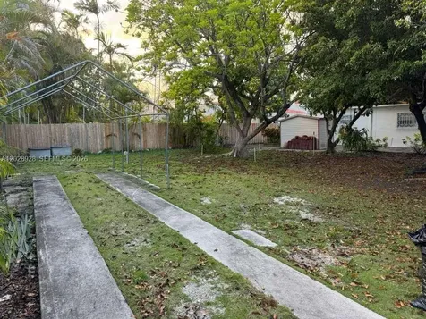 3600 SW 26th Street Miami FL 33133