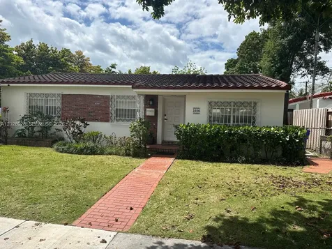 3600 SW 26th Street Miami FL 33133