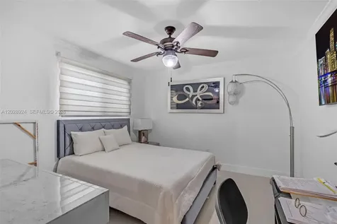 46 NE 164th Street Miami FL 33162