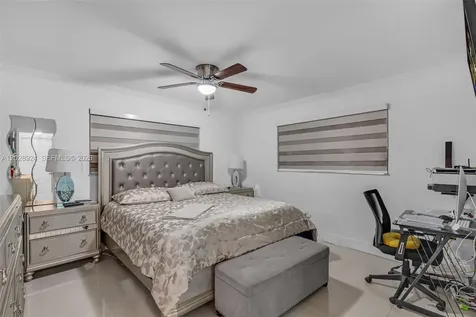 46 NE 164th Street Miami FL 33162