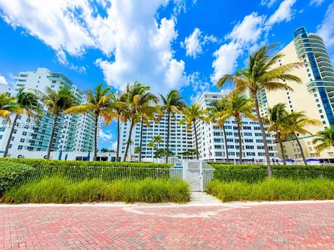 5005 Collins Avenue Miami Beach FL 33140