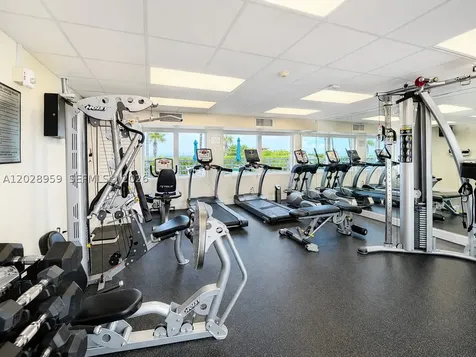 5005 Collins Avenue Miami Beach FL 33140