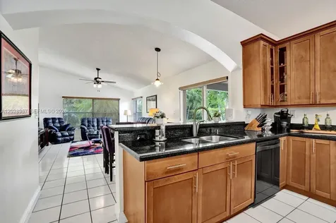 13331 NW 11th Lane Sunrise FL 33323