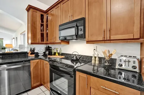 13331 NW 11th Lane Sunrise FL 33323