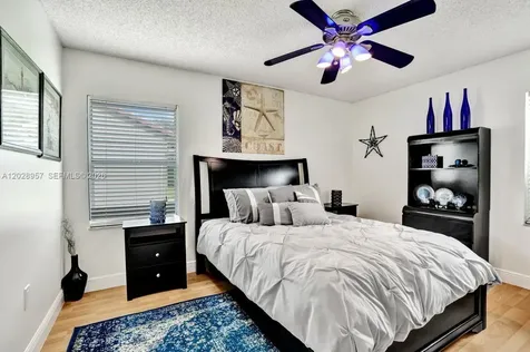 13331 NW 11th Lane Sunrise FL 33323