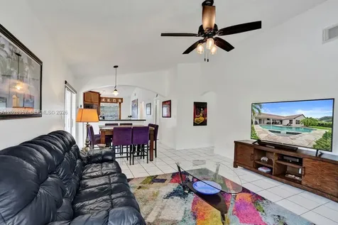 13331 NW 11th Lane Sunrise FL 33323