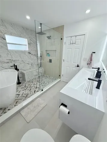 5680 SW 7th Street Plantation FL 33317