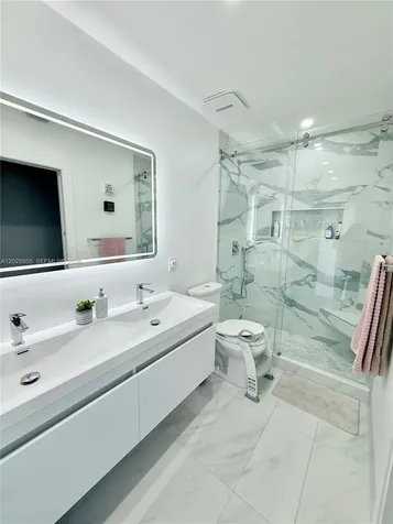 5680 SW 7th Street Plantation FL 33317