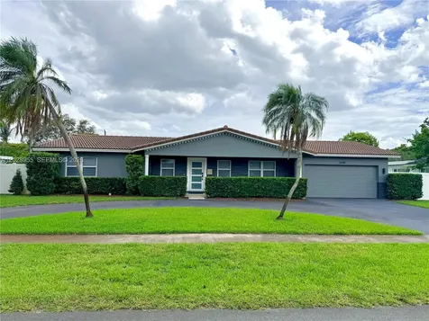5680 SW 7th Street Plantation FL 33317