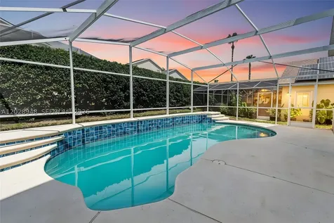 434 Castlemain Davenport FL 33897