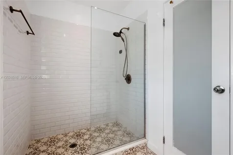 528 NE 72nd Street Miami FL 33138