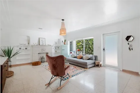 528 NE 72nd Street Miami FL 33138