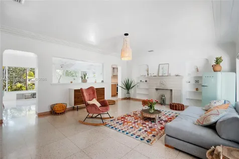 528 NE 72nd Street Miami FL 33138