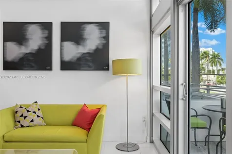 421 Meridian Avenue Miami Beach FL 33139
