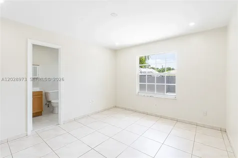 1214 NW 34th Avenue Miami FL 33125
