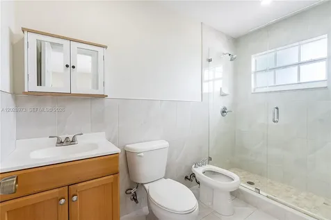 1214 NW 34th Avenue Miami FL 33125