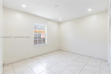 1214 NW 34th Avenue Miami FL 33125