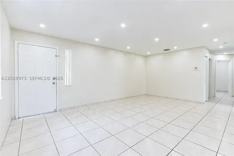 1214 NW 34th Avenue Miami FL 33125