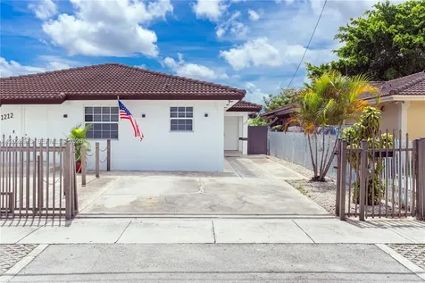 1214 NW 34th Avenue Miami FL 33125