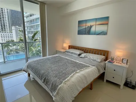 79 SW 12th Street Miami FL 33130