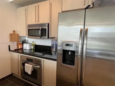 79 SW 12th Street Miami FL 33130
