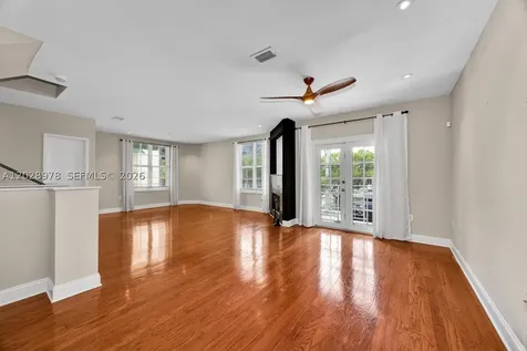 5801 SW 74th Terrace South Miami FL 33143