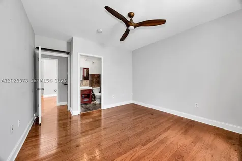 5801 SW 74th Terrace South Miami FL 33143