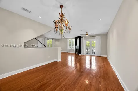5801 SW 74th Terrace South Miami FL 33143