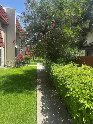 5 Jacaranda Country Club Drive Plantation FL 33324