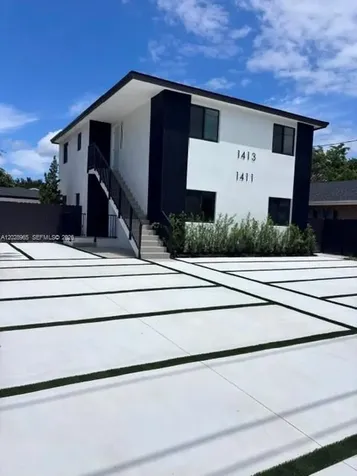 1411 NW 40th Street Miami FL 33142