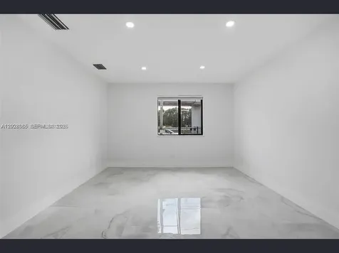 1411 NW 40th Street Miami FL 33142