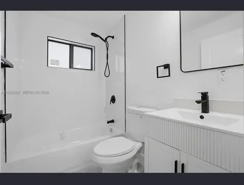 1411 NW 40th Street Miami FL 33142