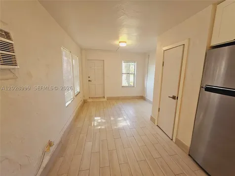 26 SE 13th Terrace Dania Beach FL 33004