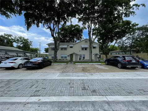 26 SE 13th Terrace Dania Beach FL 33004