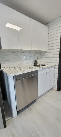 26 SE 13th Terrace Dania Beach FL 33004