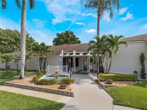 14623 Bonaire Boulevard Delray Beach FL 33446