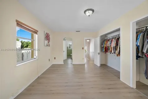 1727 SW 11th Terrace Miami FL 33135