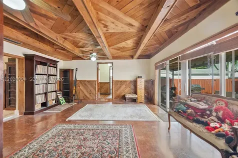 1727 SW 11th Terrace Miami FL 33135